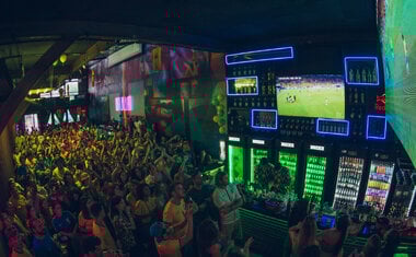 Imagem de destaque para Bares em São Paulo que vão transmitir a final da SuperCopa do Brasil 2024