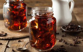 Café ado a frio (cold brew coffee)
