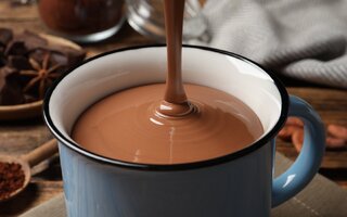 Chocolate quente com vinho