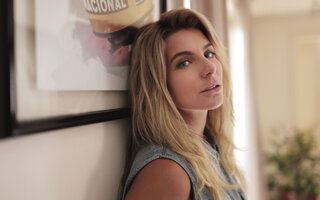 Adriane Galisteu - Julia Foti