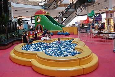 Imagem de destaque para Magic Games - Shopping D