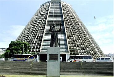 Imagem de destaque para Catedral Metropolitana