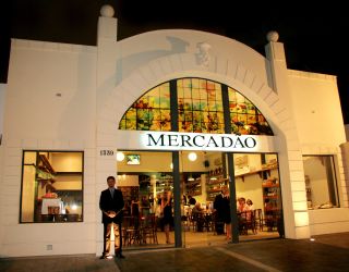 Imagem de destaque para Mercadão Bar & Empório