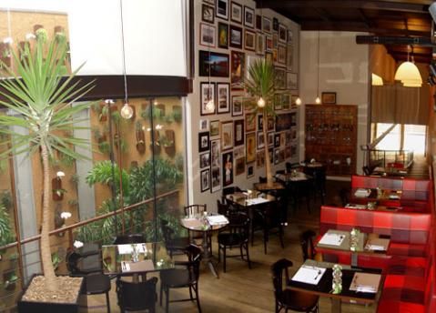 Imagem de destaque para Oscar Café
