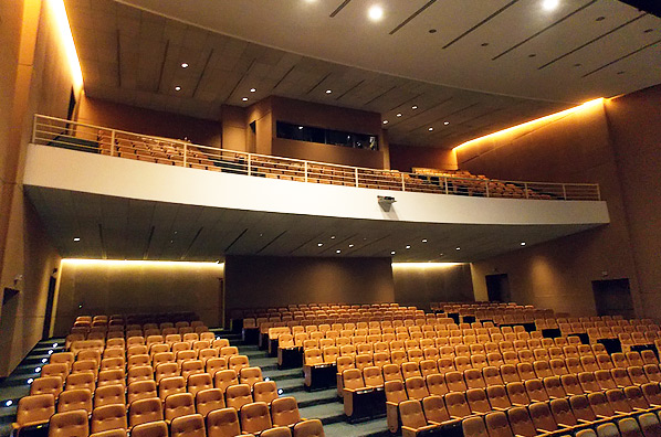 Imagem de destaque para Teatro J. Safra